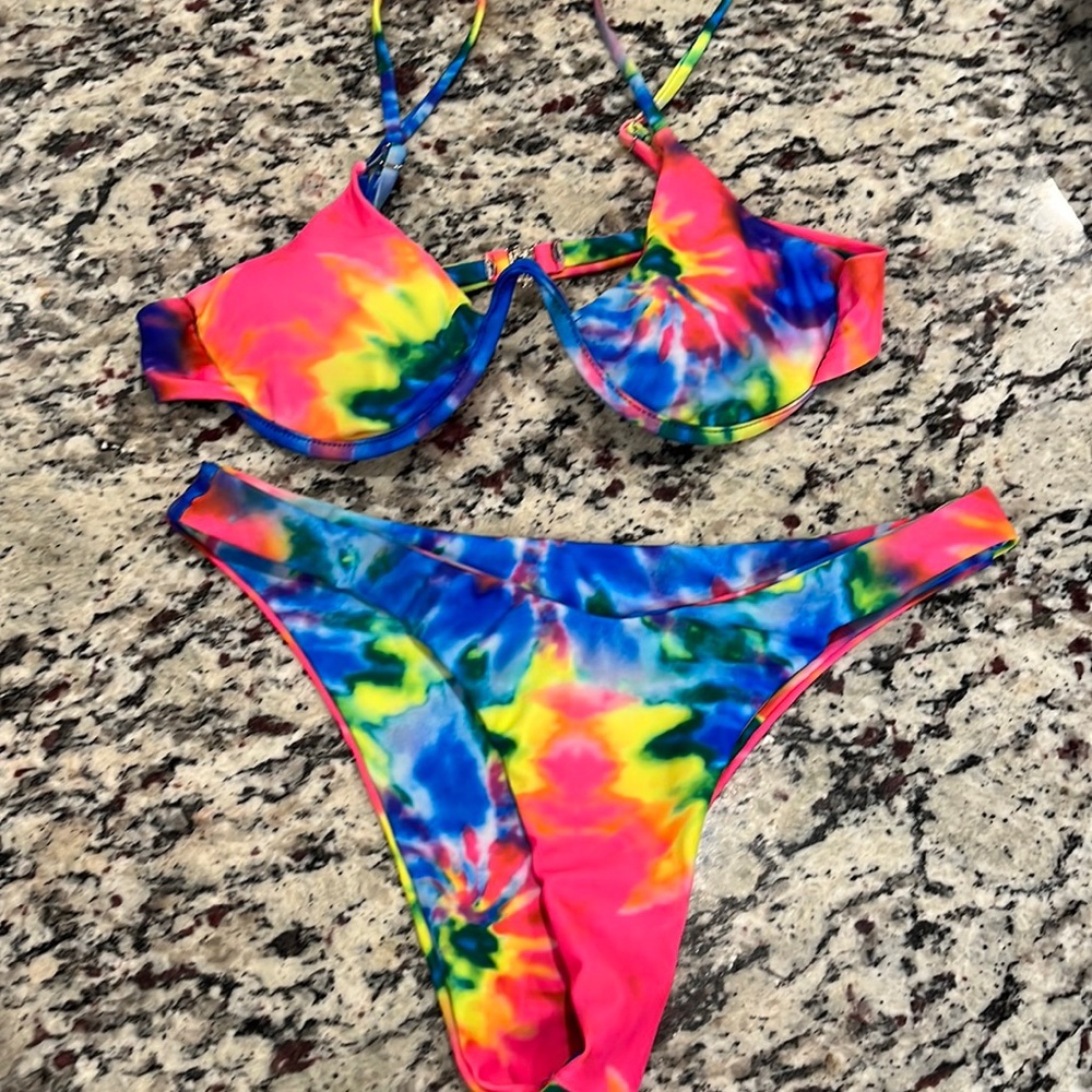 Women’s Bikini